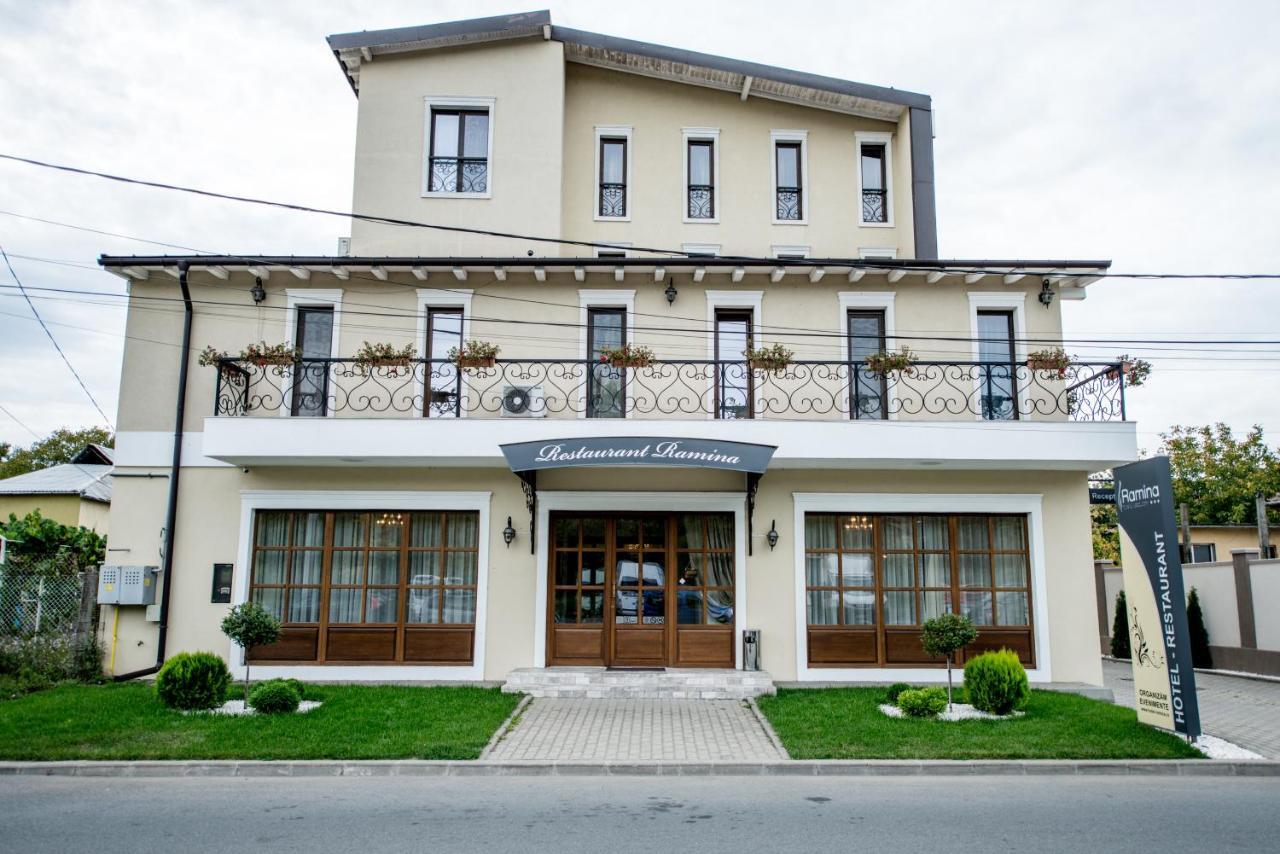 Hotel Ramina Тимишоара Экстерьер фото